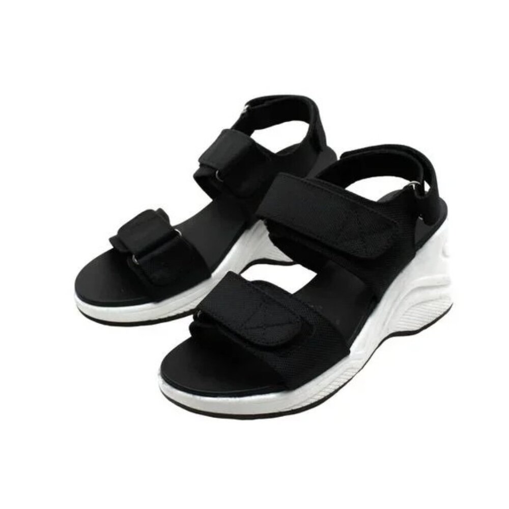 Sandals - Picture 3 of 8